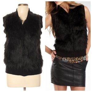 I Heart Ronson ❤️ Black Zip Up Faux Fur Vest